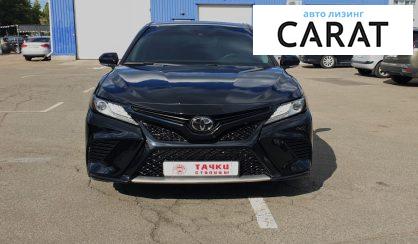 Toyota Camry 2019