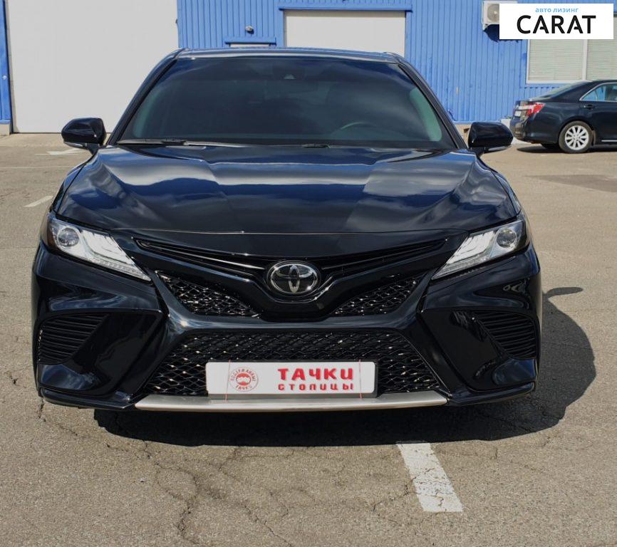 Toyota Camry 2019