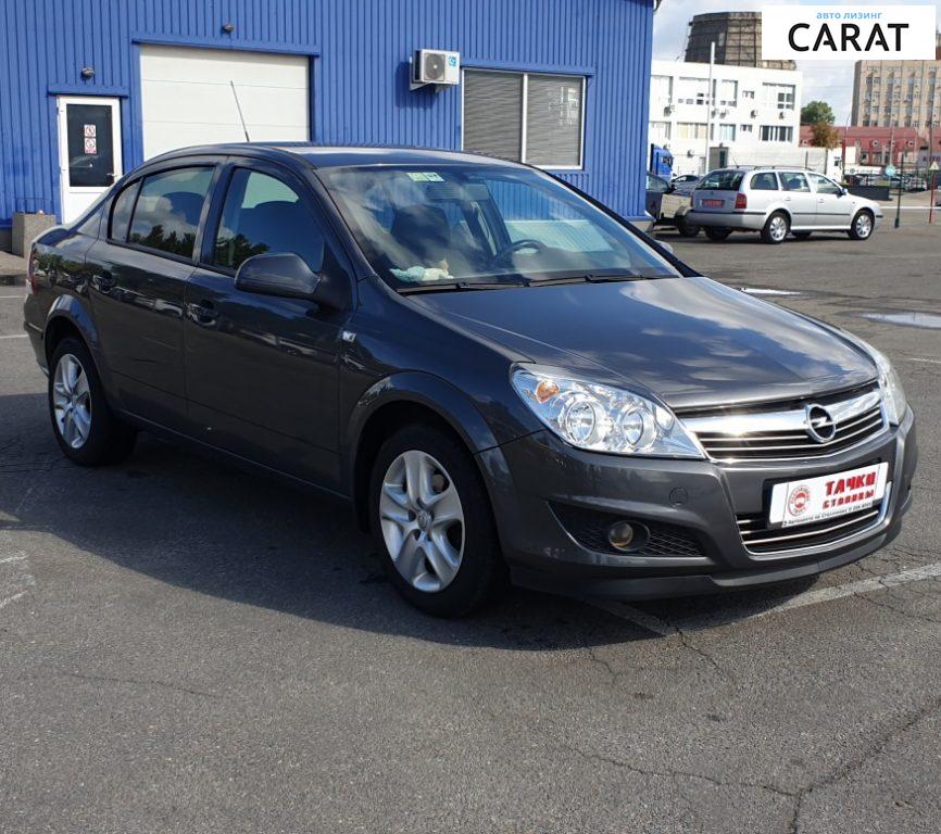 Opel Astra 2012