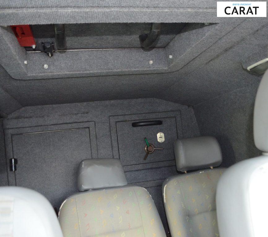 Volkswagen T5 (Transporter) груз-пасс. 2012