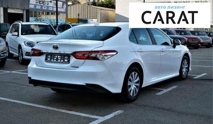 Toyota Camry 2019