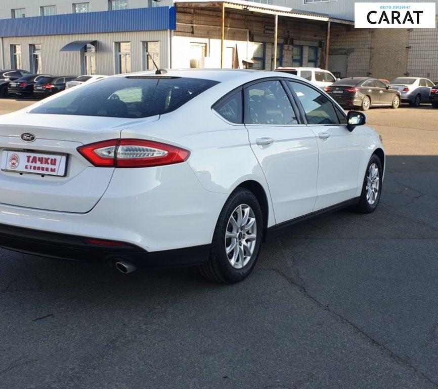 Ford Fusion 2015