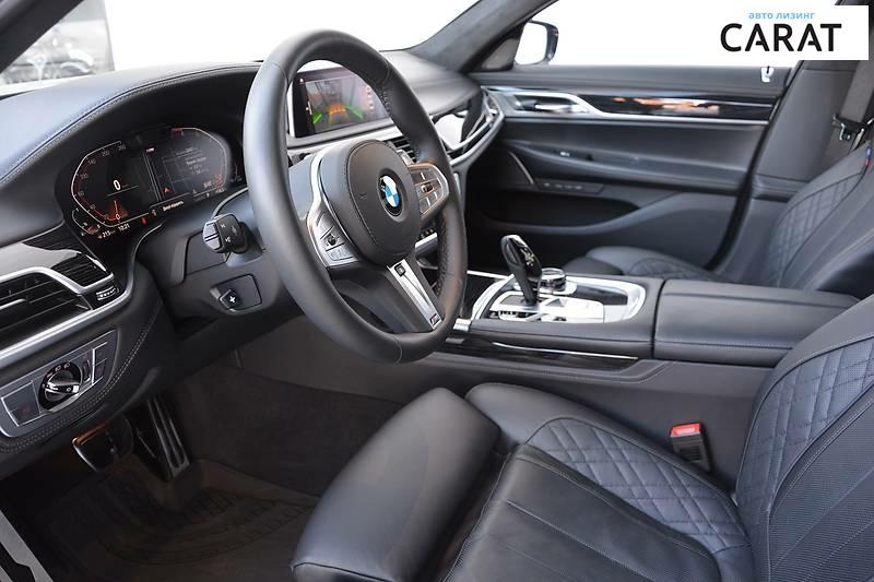 BMW 750 2019