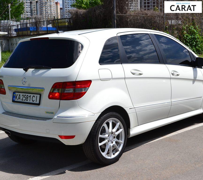 Mercedes-Benz B 180 2010