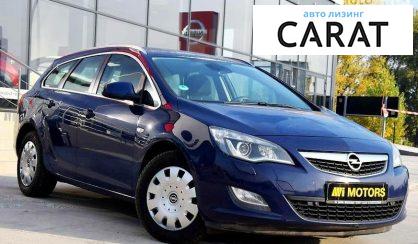 Opel Astra J 2011