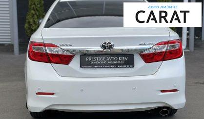 Toyota Camry 2011