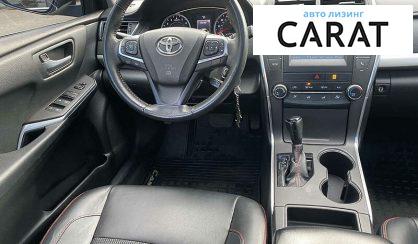 Toyota Camry 2017