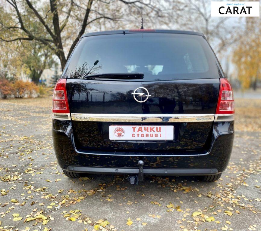 Opel Zafira 2011