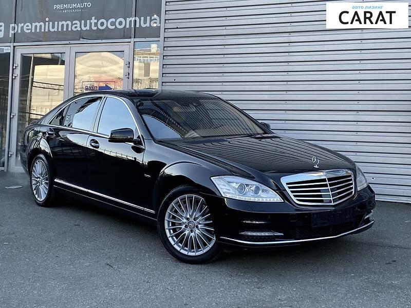 Mercedes-Benz S 500 2011 Mercedes-Benz S 500 2011