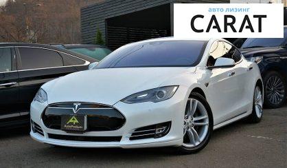 Рассмотреть Tesla Model S 2015 Tesla Model S 2015 - авто лізинг Carat