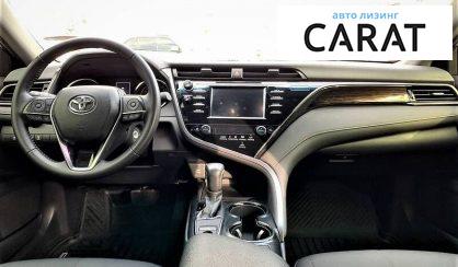 Toyota Camry 2019