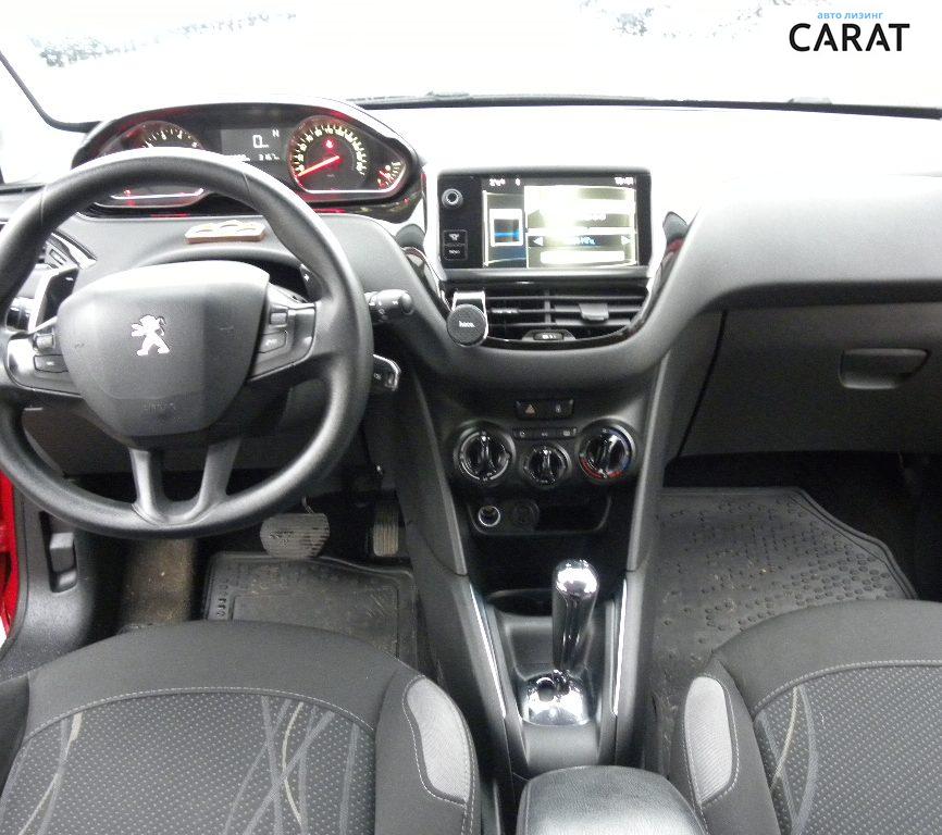 Peugeot 208 2014