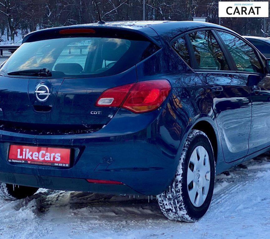 Opel Astra J 2012