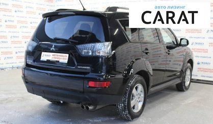 Mitsubishi Outlander XL 2011