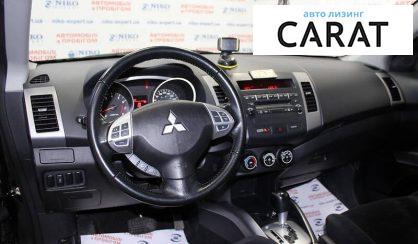 Mitsubishi Outlander XL 2011