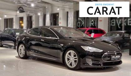 Tesla Model S 2015