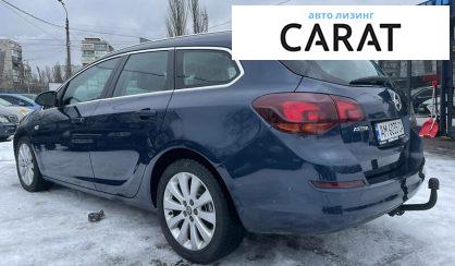 Opel Astra J 2011