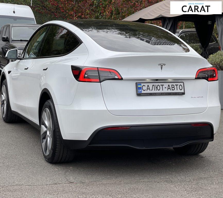 Tesla Model Y 2021