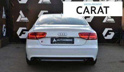 Audi S8 2012