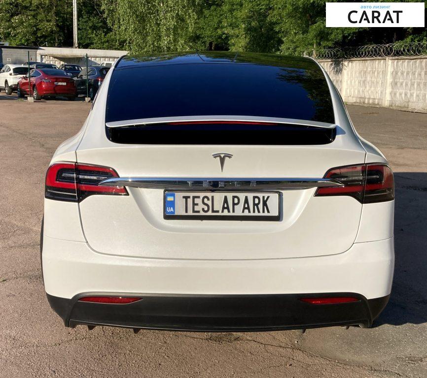 Tesla Model X 2019