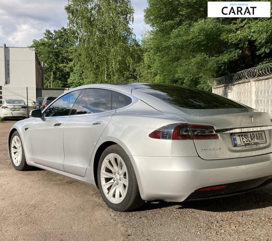 Tesla Model S 2016