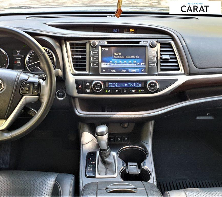 Toyota Highlander 2015