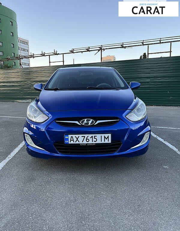 Hyundai Accent 2012