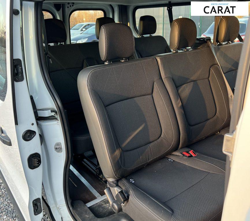 Renault Trafic пасс. 2015