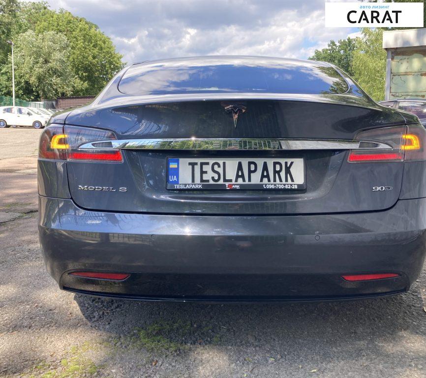 Tesla Model S 2016