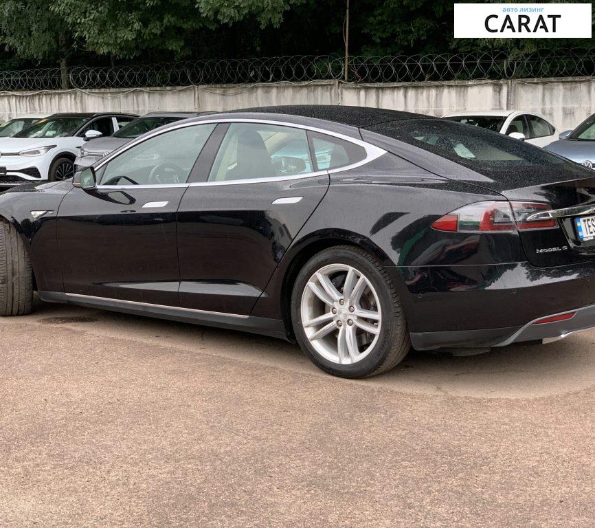 Tesla Model S 2016