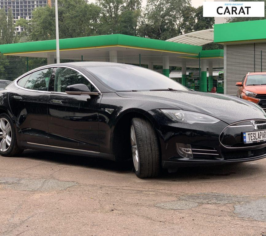 Tesla Model S 2016