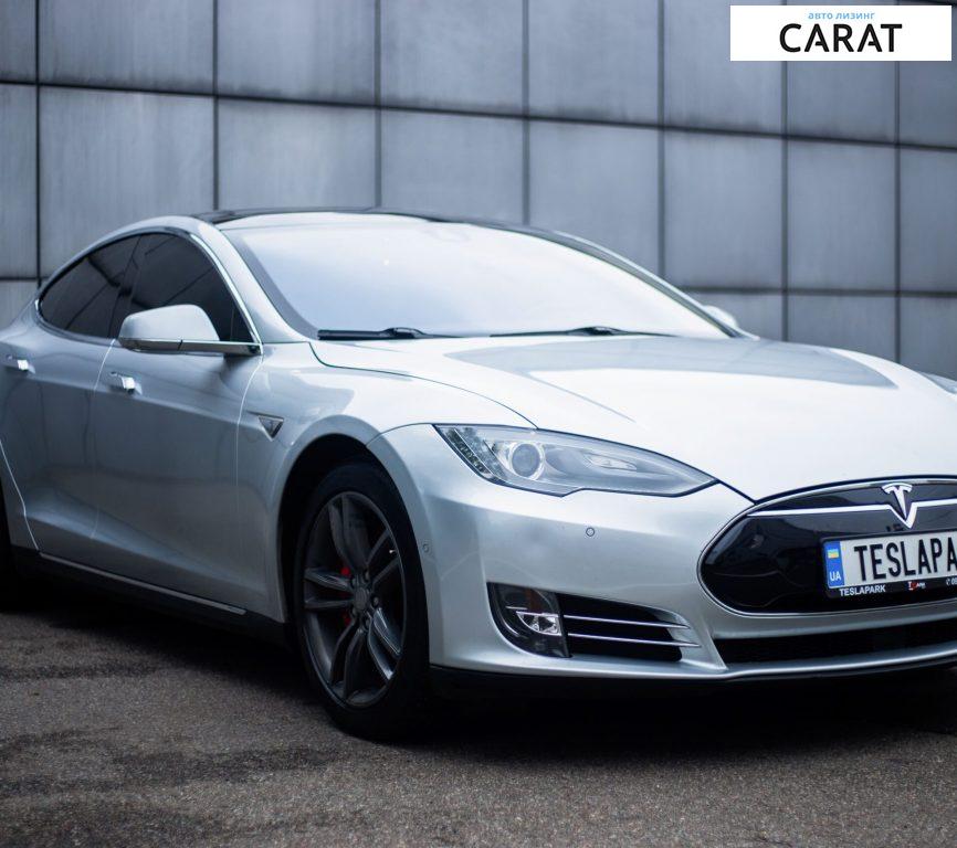 Tesla Model S 2014