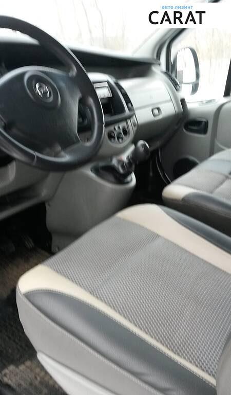 Opel Vivaro пасс. 2008