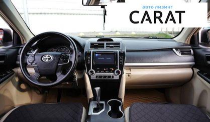 Toyota Camry 2012