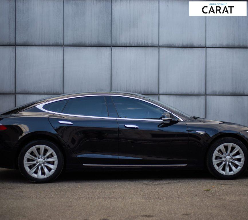 Tesla Model S 2016