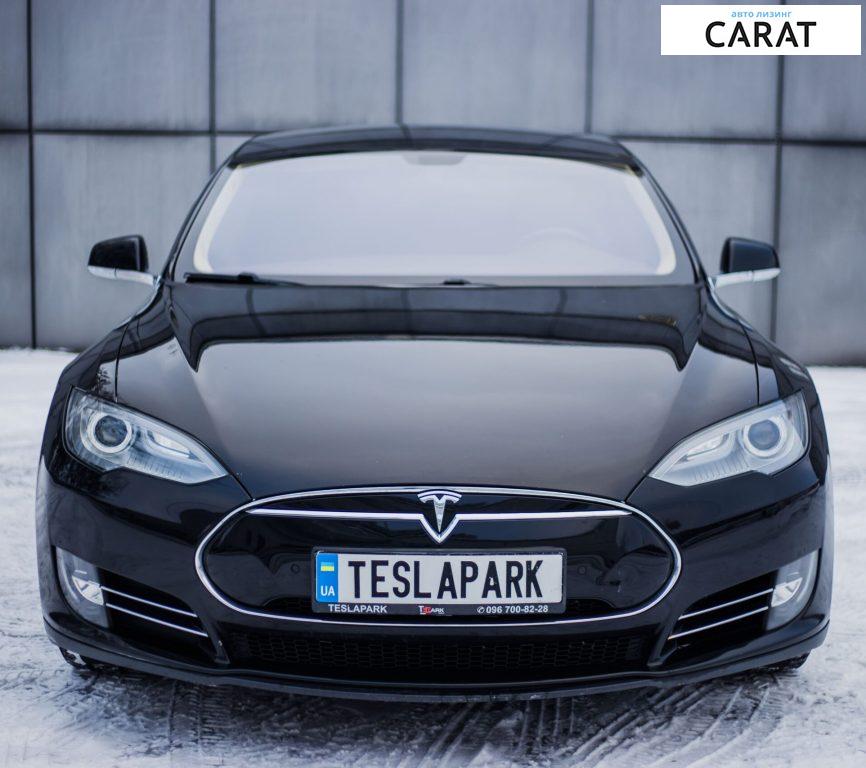 Tesla Model S 2014