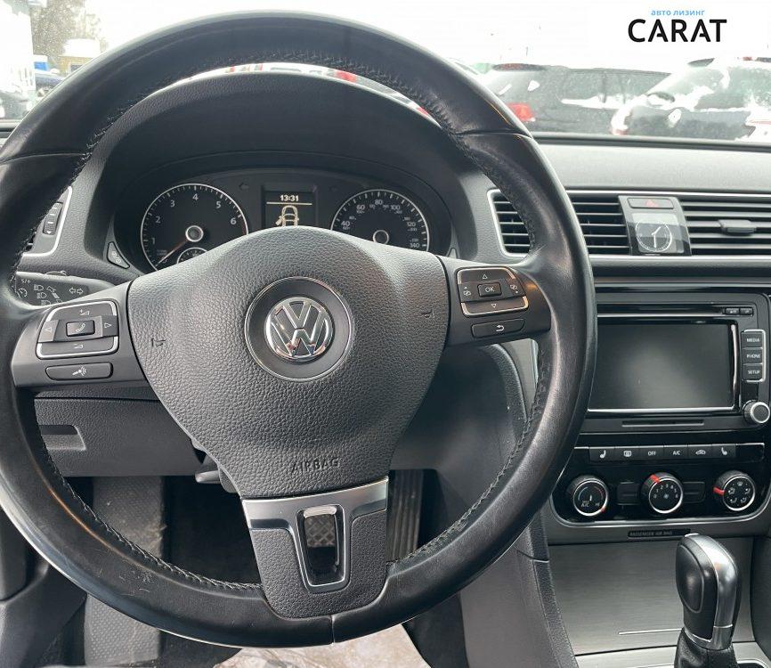 Volkswagen Passat 2013