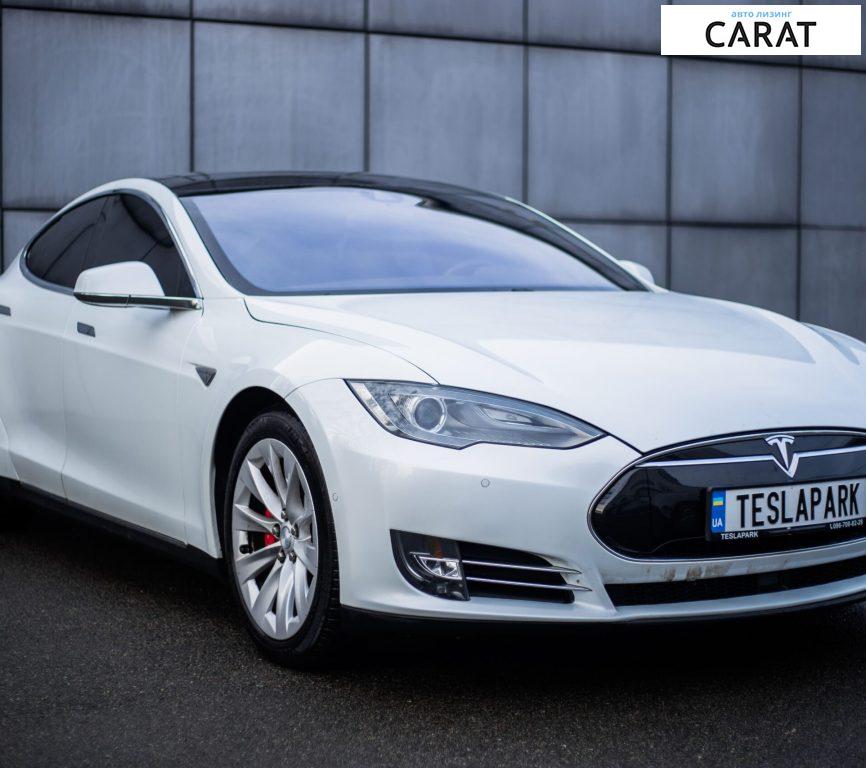 Tesla Model S 2014