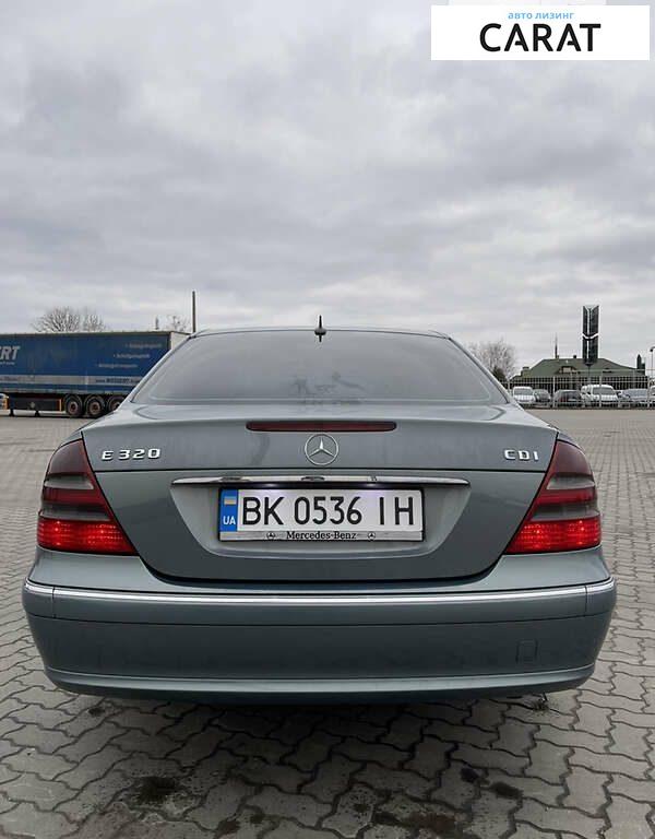 Mercedes-Benz E-Class 2005