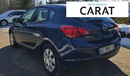 Opel Astra 2012