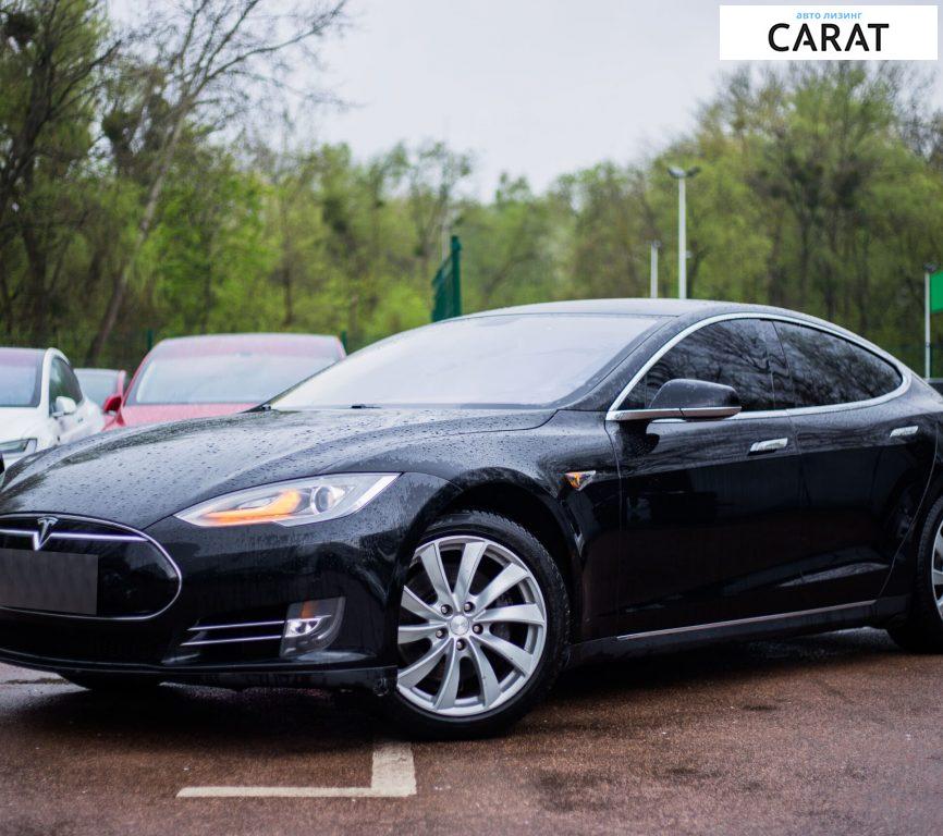 Tesla Model S 2014