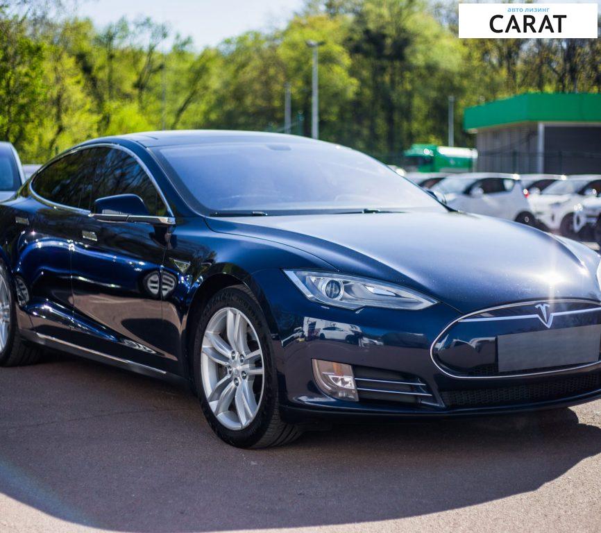 Tesla Model S 2013