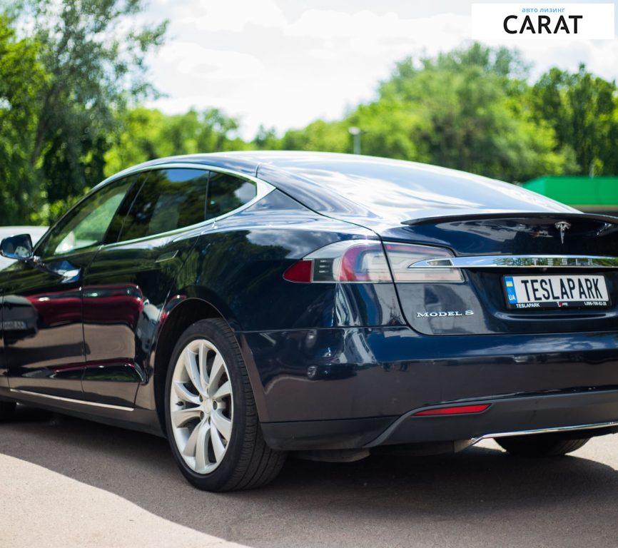 Tesla Model S 2013