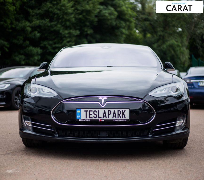 Tesla Model S 2014