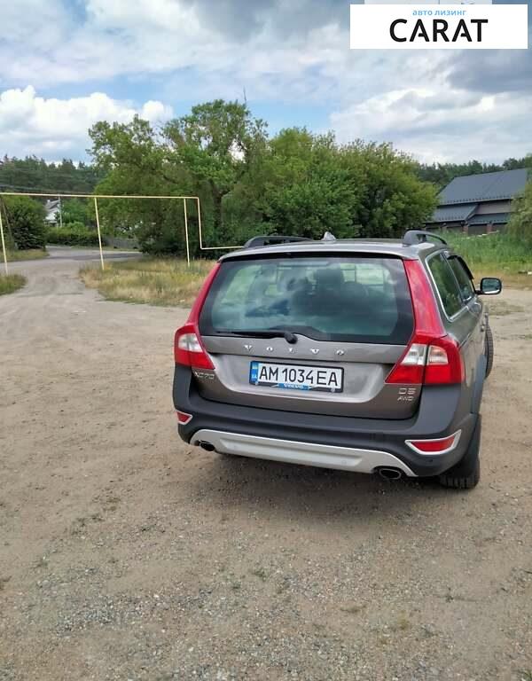 Volvo XC70 2010