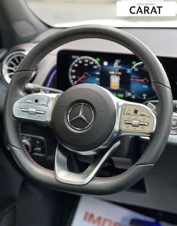 Mercedes-Benz EQB 300 2022