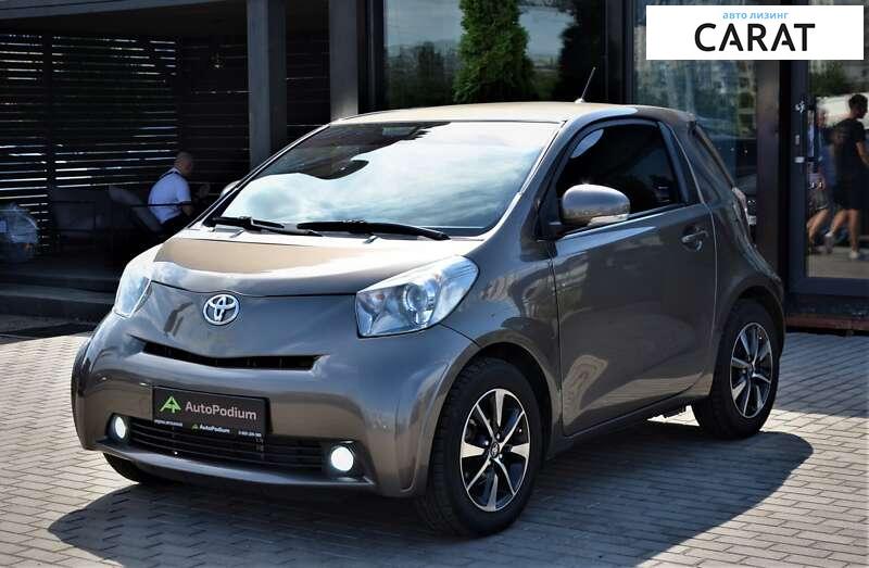 Toyota IQ 2011 Toyota IQ 2011