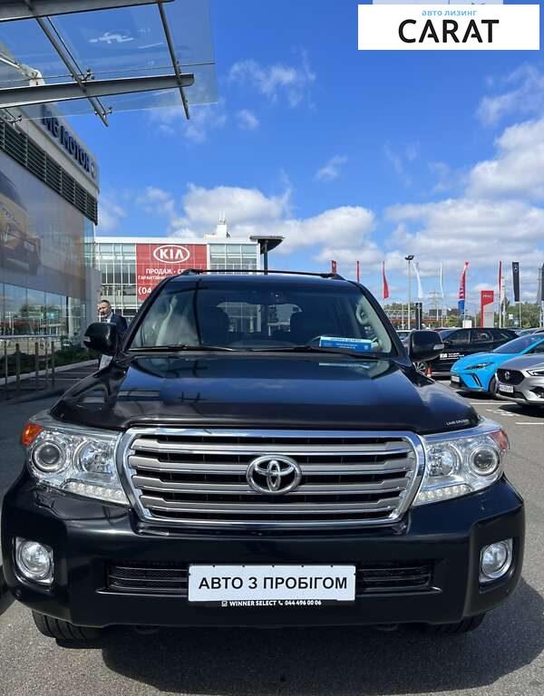 Toyota Land Cruiser 2012