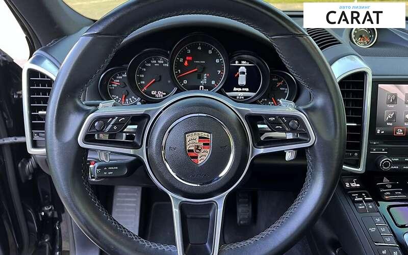 Porsche Cayenne 2016