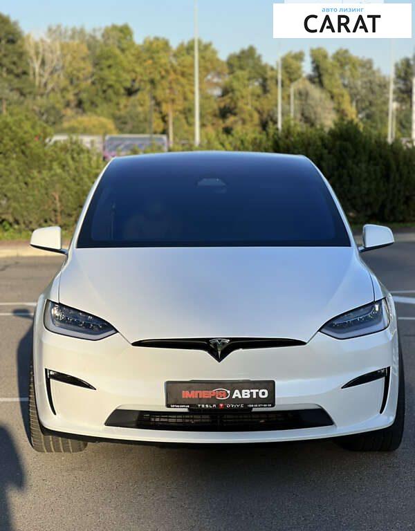 Tesla Model X 2022